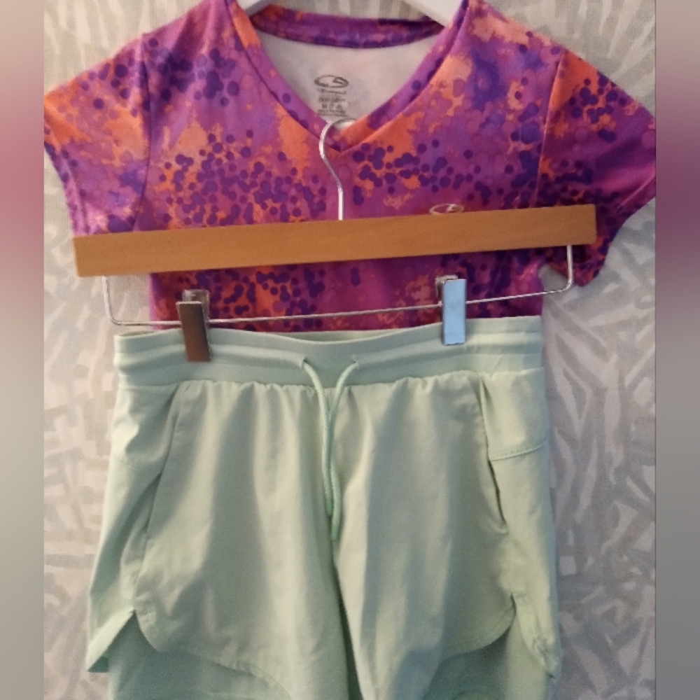 Girls activewear set